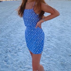 Ivy & Main blue floral dress